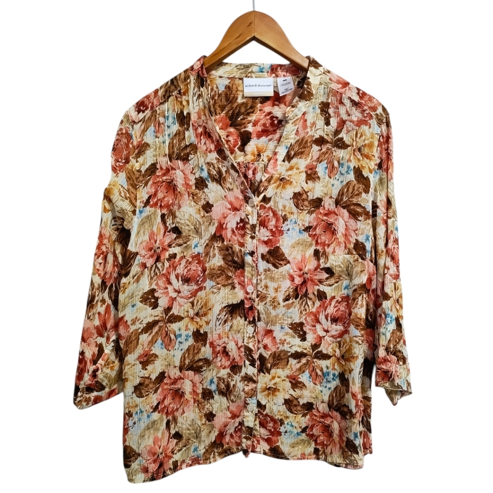 Alfred Dunner Floral Crinkle 3/4 Sleeve Button Down Top